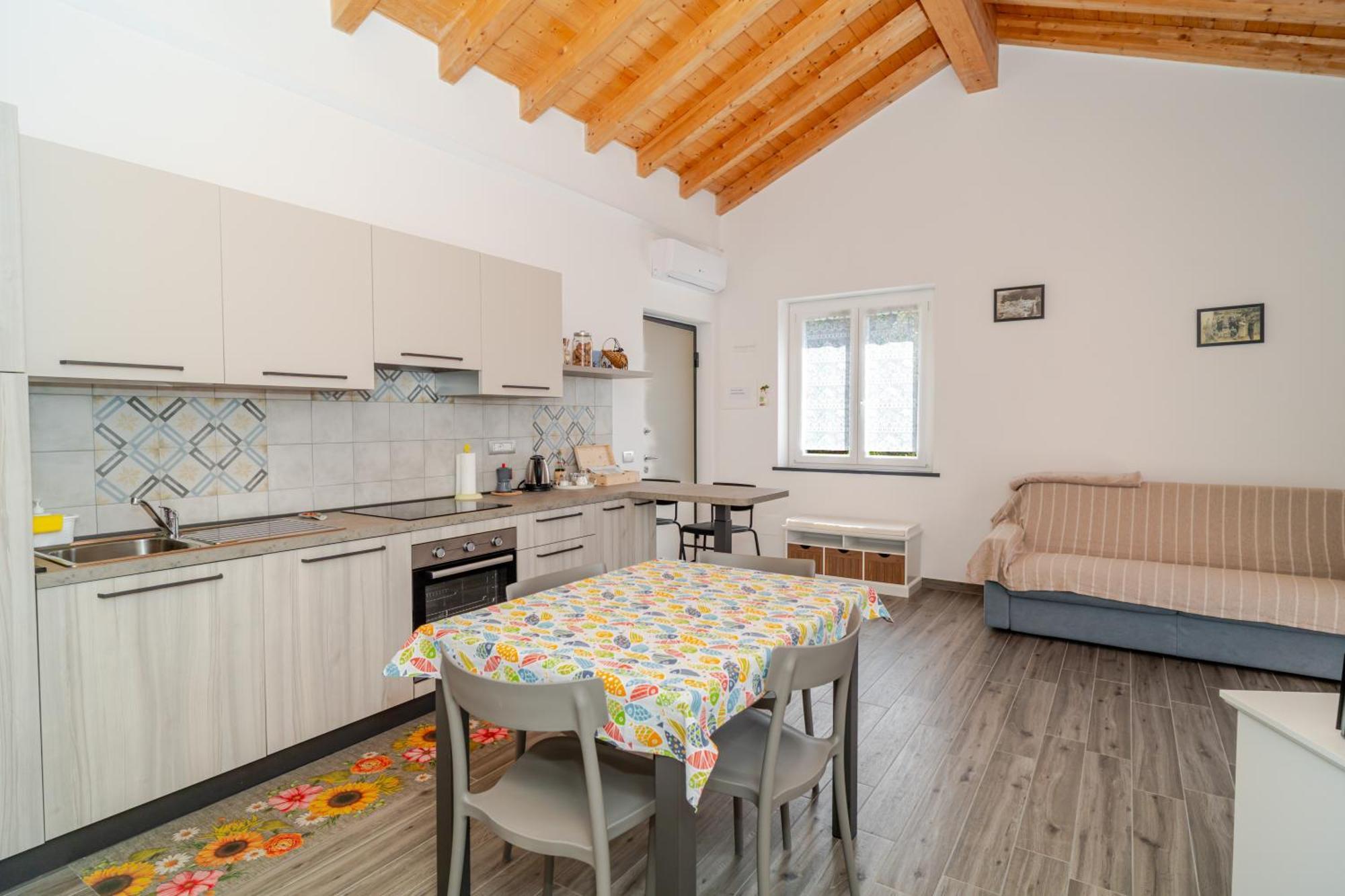 Il Vigneto Villa โมเนเลีย ภายนอก รูปภาพ